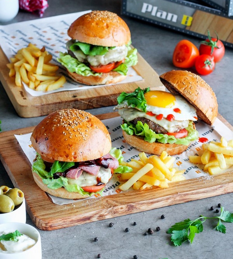 Plano B ( Oficial ) Lanches e Ala minutas - Hamburgueria em Jardim  Itu-Sabará